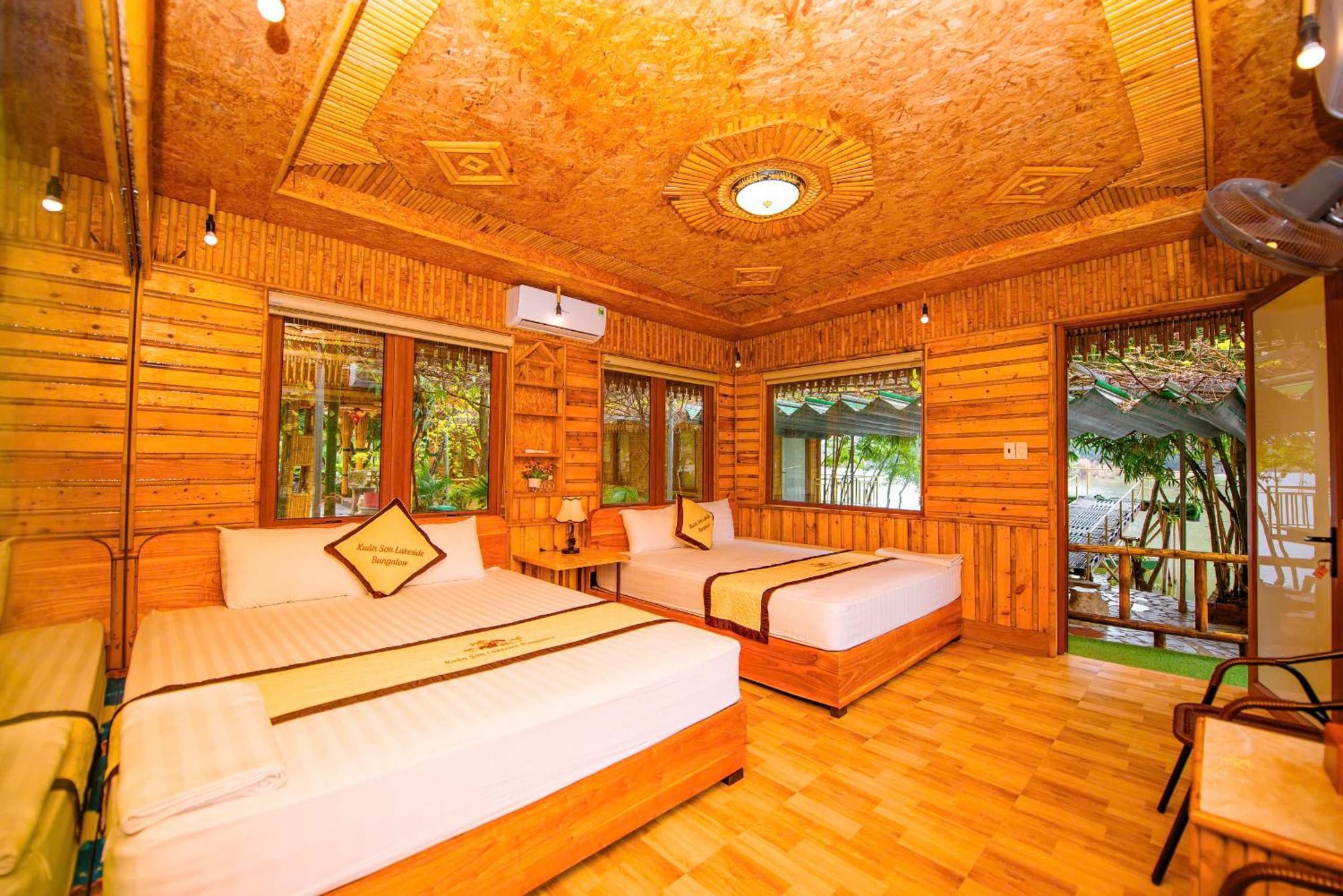 Xuan Son Lakeside Bungalow Нин Бин Екстериор снимка