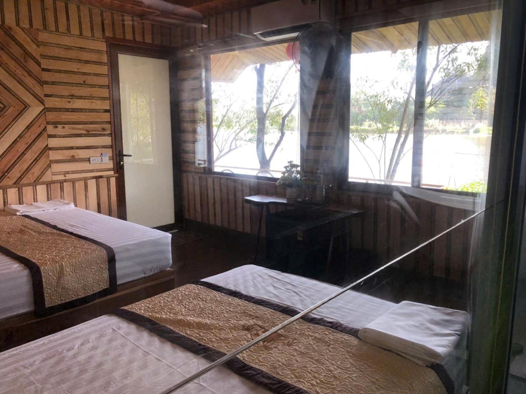 Xuan Son Lakeside Bungalow Нин Бин Екстериор снимка