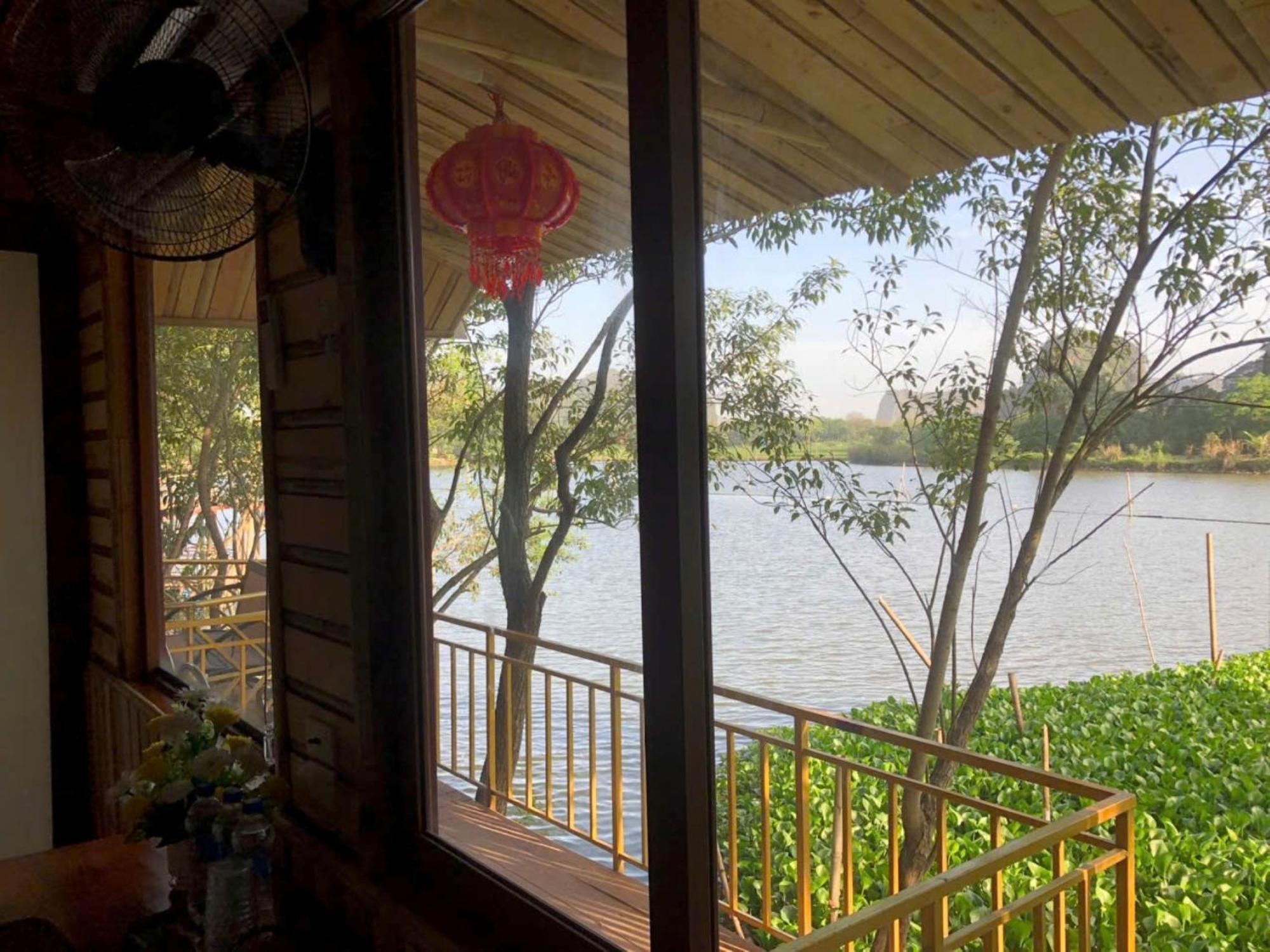 Xuan Son Lakeside Bungalow Нин Бин Екстериор снимка