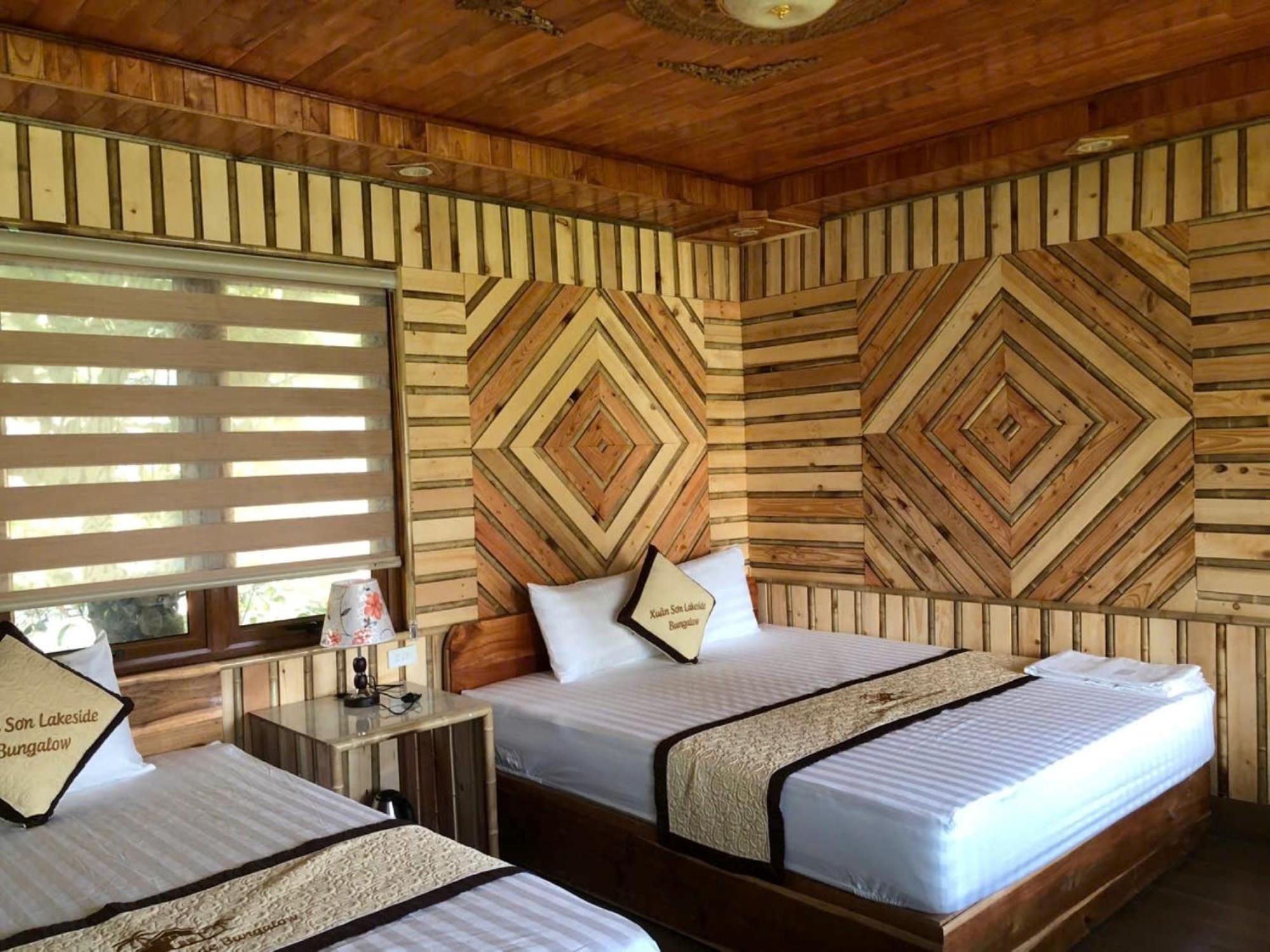 Xuan Son Lakeside Bungalow Нин Бин Екстериор снимка